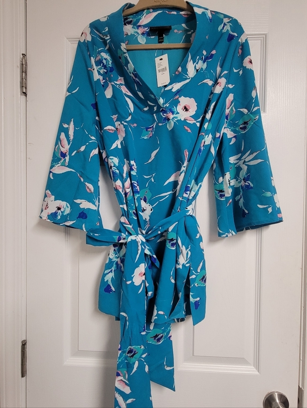 Lane Bryant NWT Floral Tunic Top Teal Floral Belted Size 18/20.